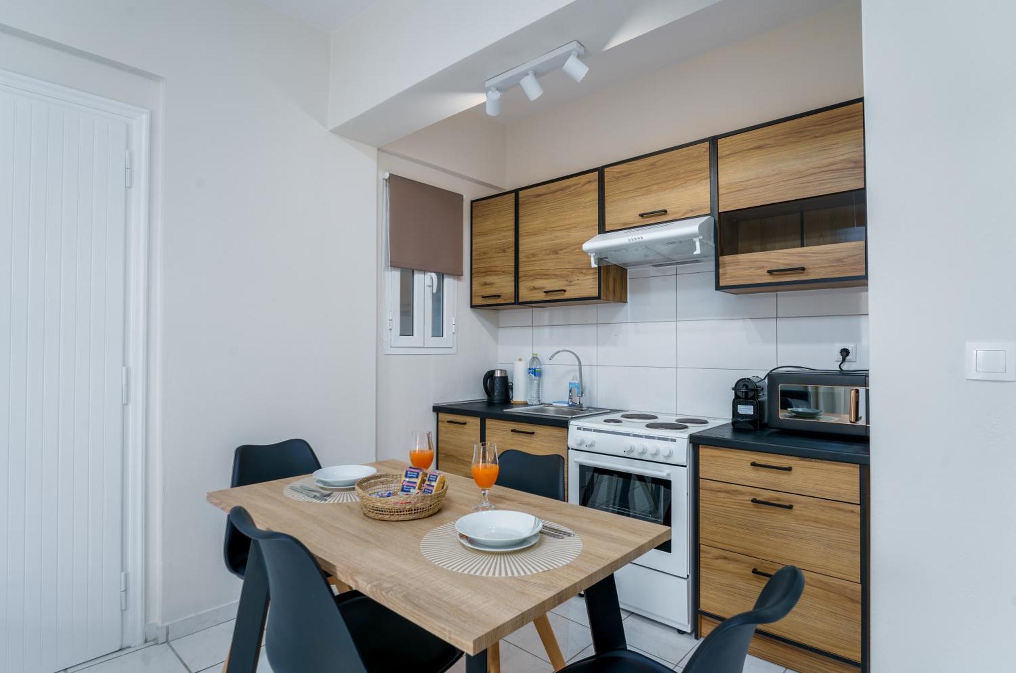 Casa Albastra Rooms & Suites Porto Heli Ngoại thất bức ảnh